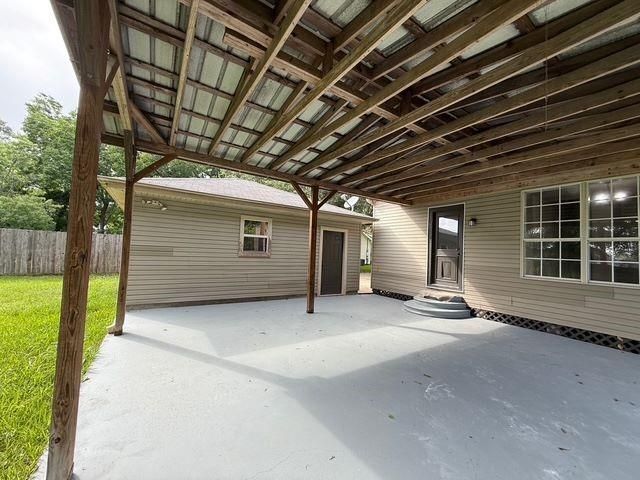 403 3rd Street, Nederland, TX 77627