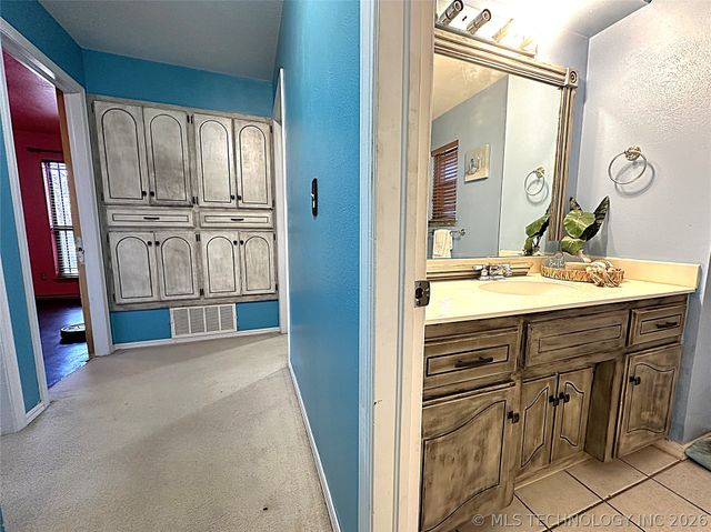 306 Eastwood, Ardmore, OK 73401