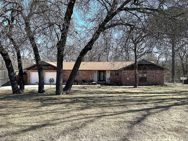 306 Eastwood, Ardmore, OK 73401