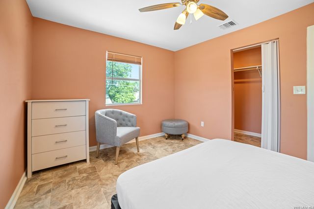 232 Hobart, San Antonio, TX 78237