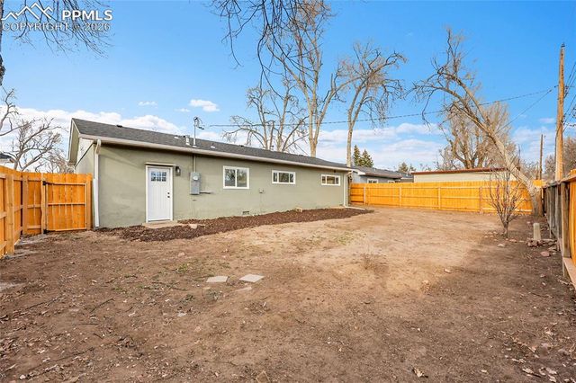 117 Davie Drive, Colorado Springs, CO 80911