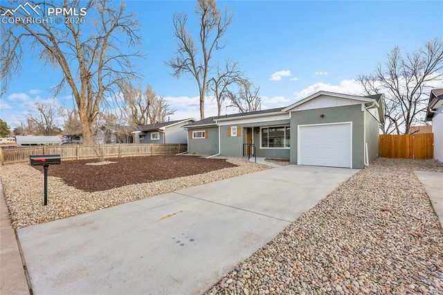 117 Davie Drive, Colorado Springs, CO 80911