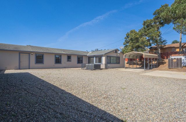 9340 Pollock Lane, Salinas, CA 93907