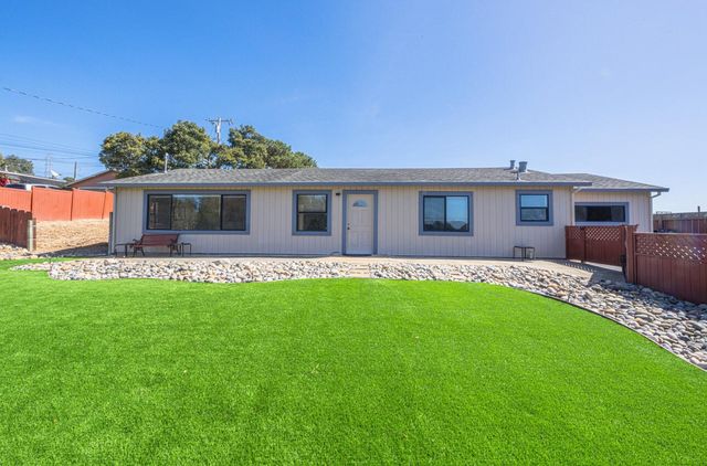 9340 Pollock Lane, Salinas, CA 93907