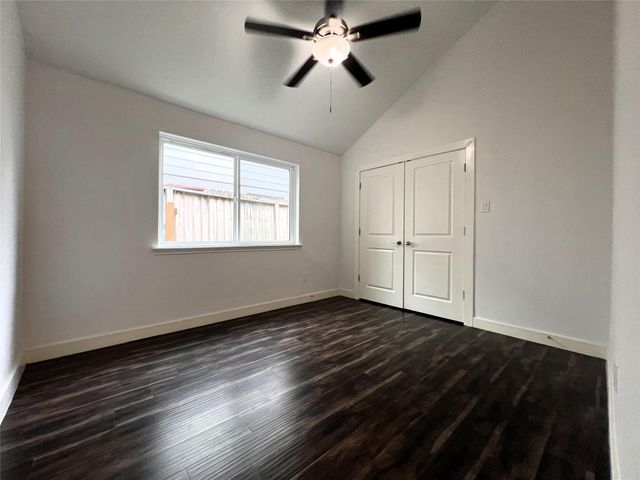 11831 Briar Forest Drive, Houston, TX 77077