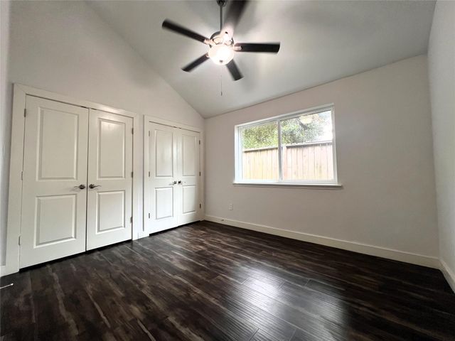 11831 Briar Forest Drive, Houston, TX 77077