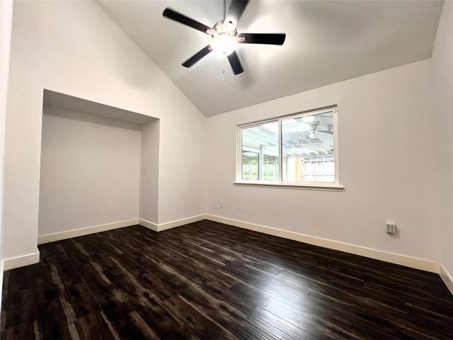 11831 Briar Forest Drive, Houston, TX 77077