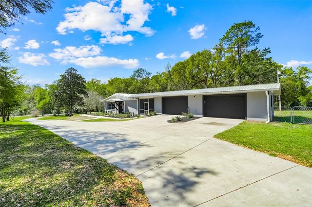 311 GRIFFIN VIEW DRIVE, Lady Lake, FL 32159