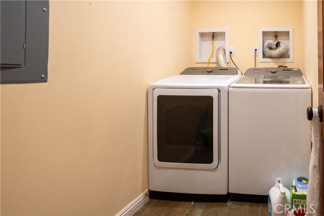 6930 Balcom, Reseda (los Angeles), CA 91335