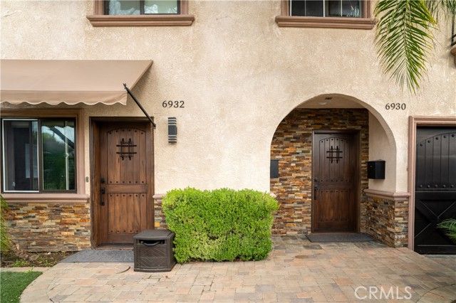 6930 Balcom, Reseda (los Angeles), CA 91335