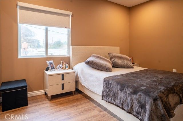 6930 Balcom, Reseda (los Angeles), CA 91335