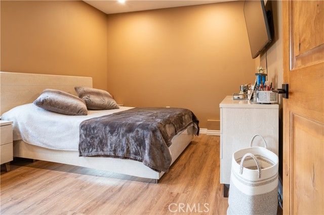 6930 Balcom, Reseda (los Angeles), CA 91335