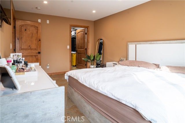 6930 Balcom, Reseda (los Angeles), CA 91335