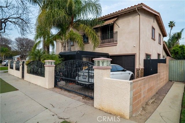6930 Balcom, Reseda (los Angeles), CA 91335