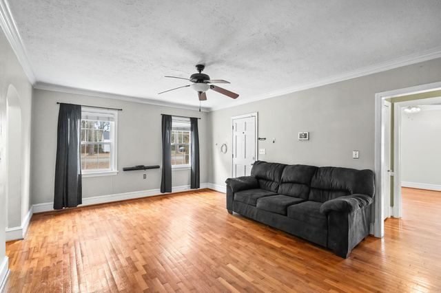 102 Sandwall Dr., Tabor City, NC 28463