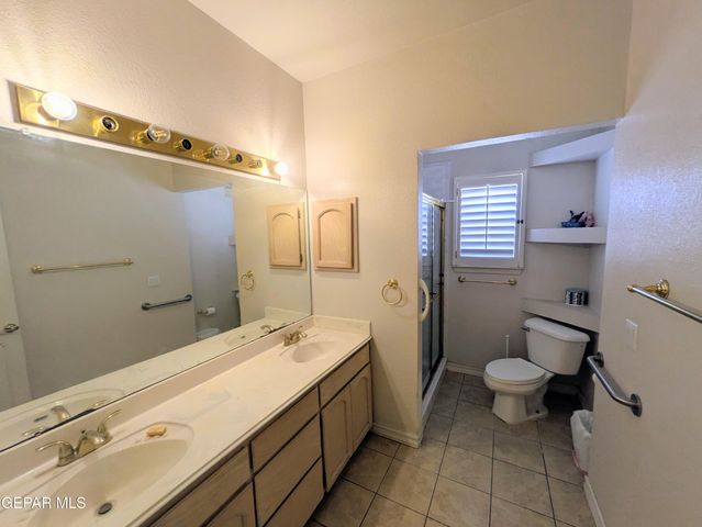 13940 JEWELED DESERT Drive, Horizon City, TX 79928