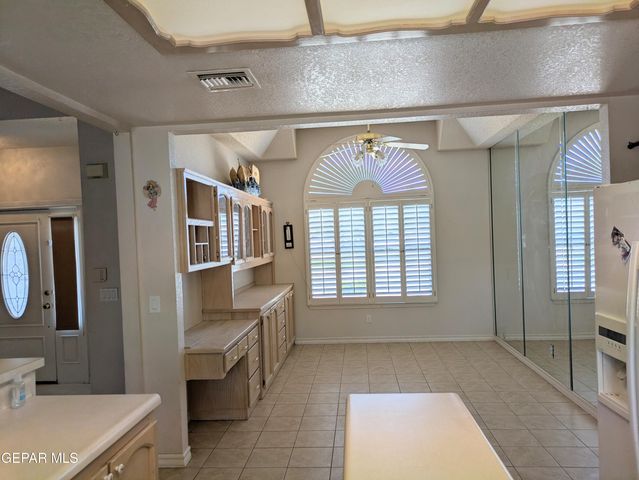 13940 JEWELED DESERT Drive, Horizon City, TX 79928