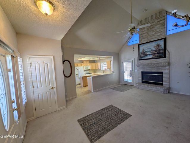 13940 JEWELED DESERT Drive, Horizon City, TX 79928
