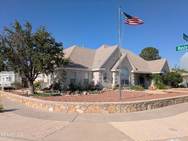 13940 JEWELED DESERT Drive, Horizon City, TX 79928