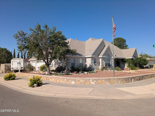 13940 JEWELED DESERT Drive, Horizon City, TX 79928