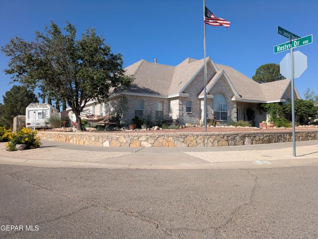 13940 JEWELED DESERT Drive, Horizon City, TX 79928