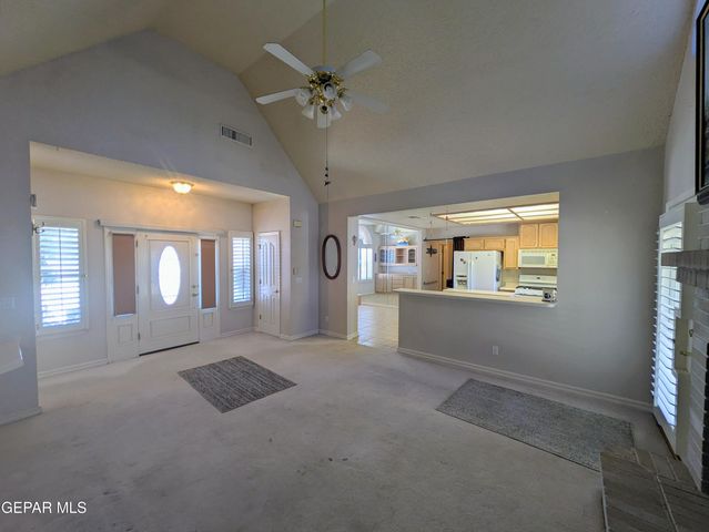 13940 JEWELED DESERT Drive, Horizon City, TX 79928