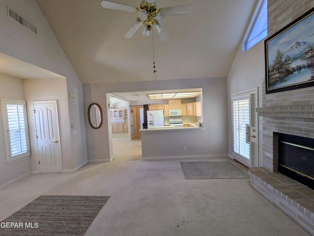 13940 JEWELED DESERT Drive, Horizon City, TX 79928