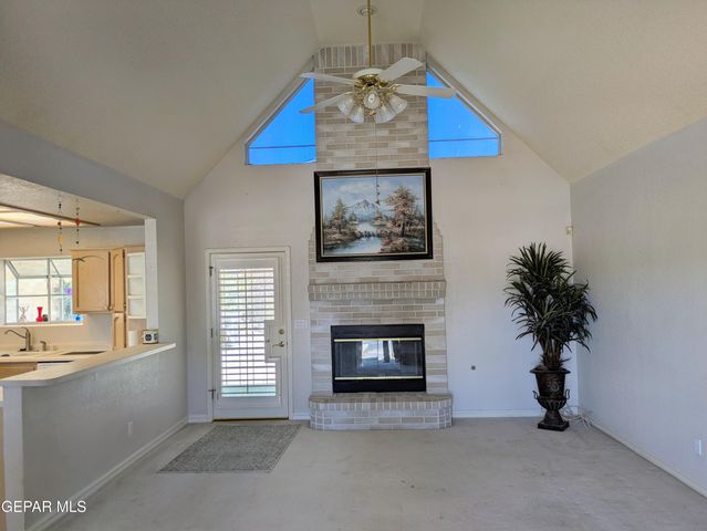 13940 JEWELED DESERT Drive, Horizon City, TX 79928