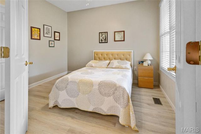 2071 Hawks Landing Drive C, Lake St Louis, MO 63367