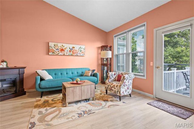2071 Hawks Landing Drive C, Lake St Louis, MO 63367
