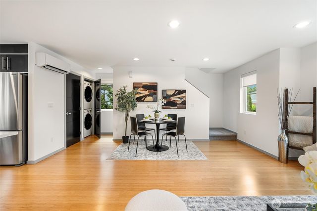 2301 NE 86th Street, Seattle, WA 98115