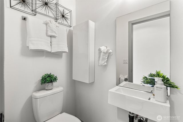 2301 NE 86th Street, Seattle, WA 98115