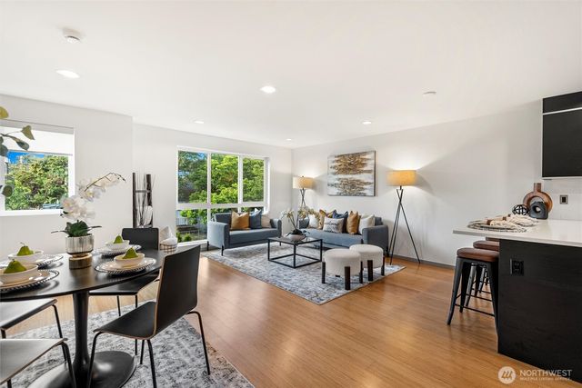 2301 NE 86th Street, Seattle, WA 98115