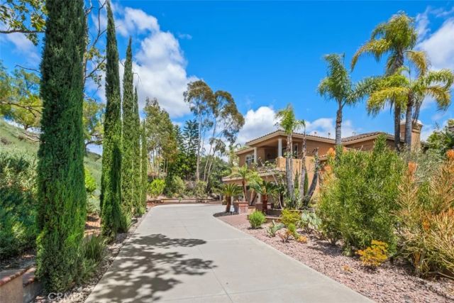 27510 Morro, Mission Viejo, CA 92692