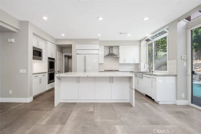 27510 Morro, Mission Viejo, CA 92692