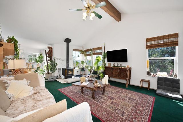 17475 Misty Dawn Ln, Grass Valley, CA 95949