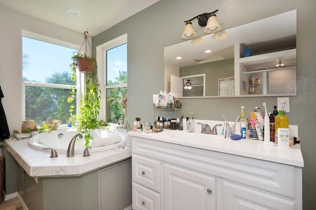 17475 Misty Dawn Ln, Grass Valley, CA 95949