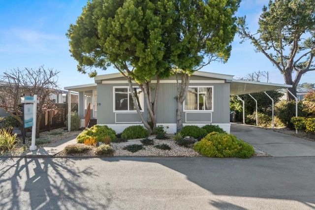 19 Dolphin Court, Half Moon Bay, CA 94019