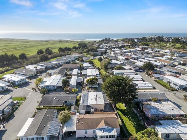 19 Dolphin Court, Half Moon Bay, CA 94019
