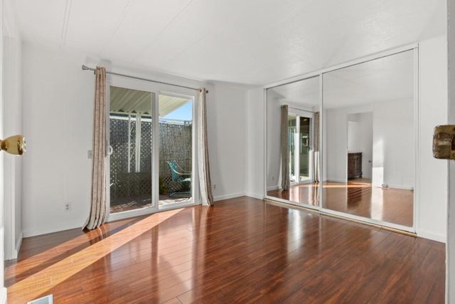 19 Dolphin Court, Half Moon Bay, CA 94019