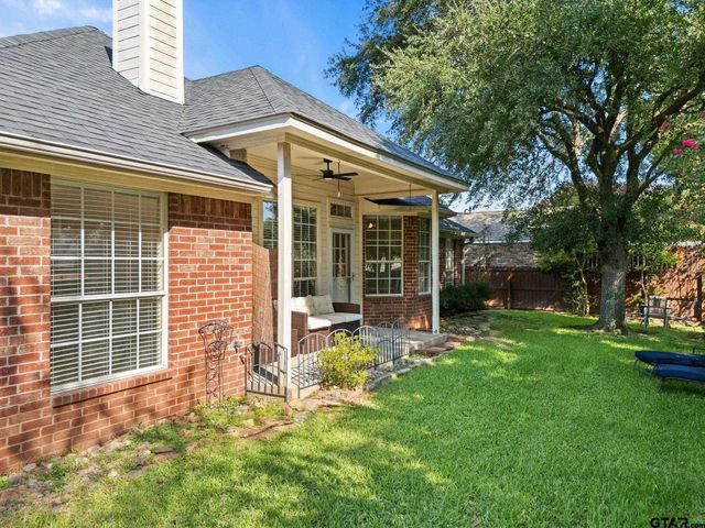 16801 Terrebonne Dr, Tyler, TX 75703