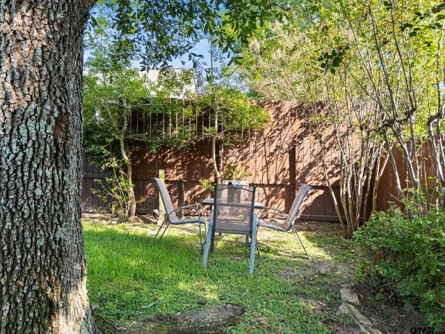 16801 Terrebonne Dr, Tyler, TX 75703