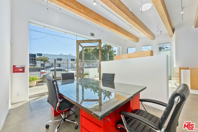 2224 Main Street, Santa Monica, CA 90405