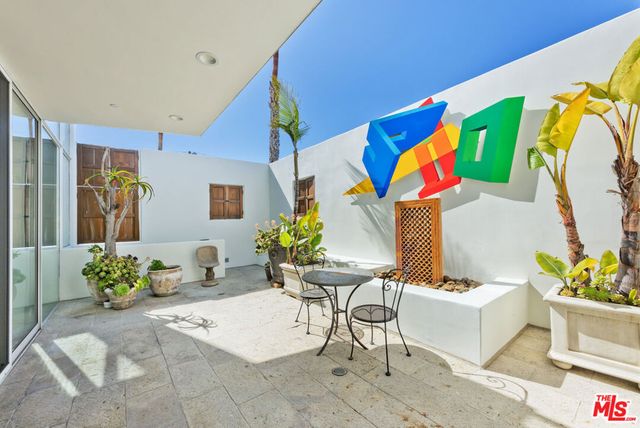 2224 Main Street, Santa Monica, CA 90405