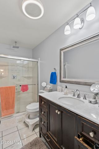 174 Williamsburg Court, Albany, NY 12203