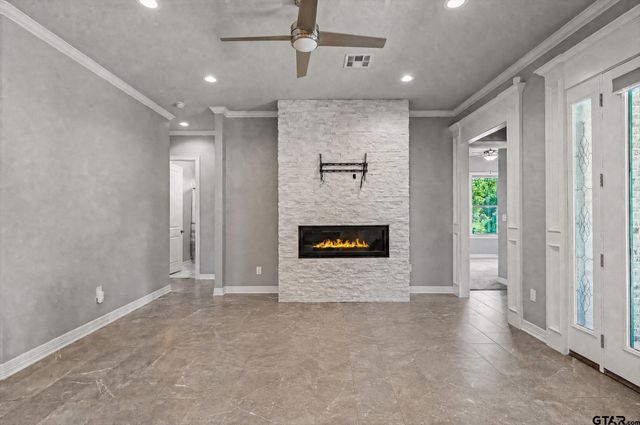 147 County Road 2309, Mineola, TX 75773