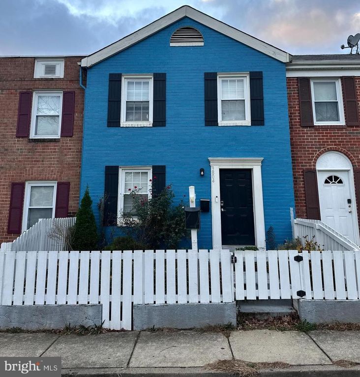 9804 MAURY LN, Manassas, VA 20110