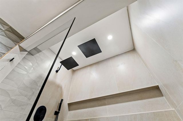 8019 RIVER COUNTRY DRIVE, Weeki Wachee, FL 34607