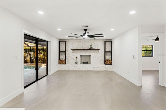 8019 RIVER COUNTRY DRIVE, Weeki Wachee, FL 34607