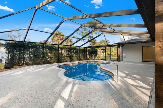 8019 RIVER COUNTRY DRIVE, Weeki Wachee, FL 34607